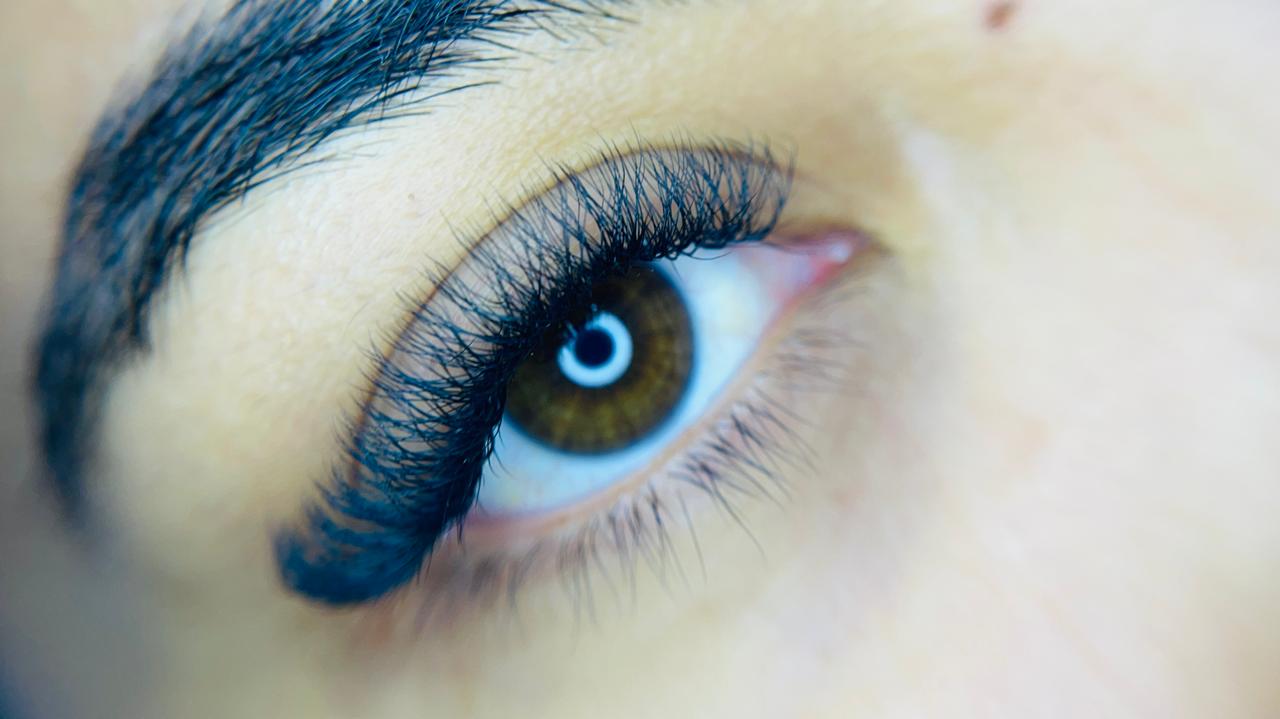 Extensiones de pesta&ntilde;as